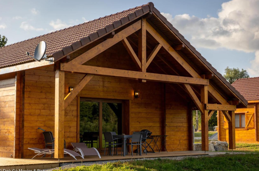 Les Jardins du Hérisson Chalet 2